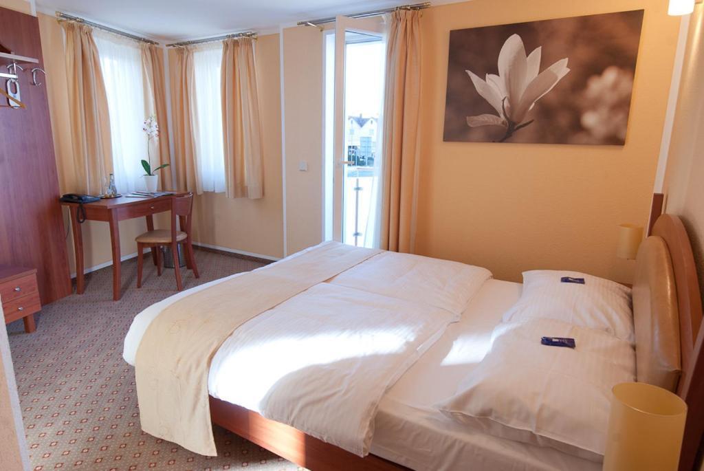 Aristo Hotel Filderstadt Rum bild
